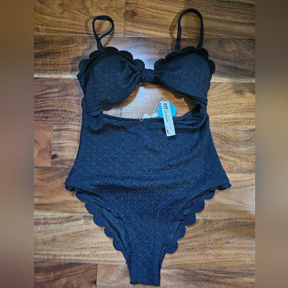 XL Cupshe one piece swimsuit, black